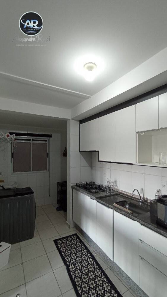 Apartamento à venda com 2 quartos, 62m² - Foto 7