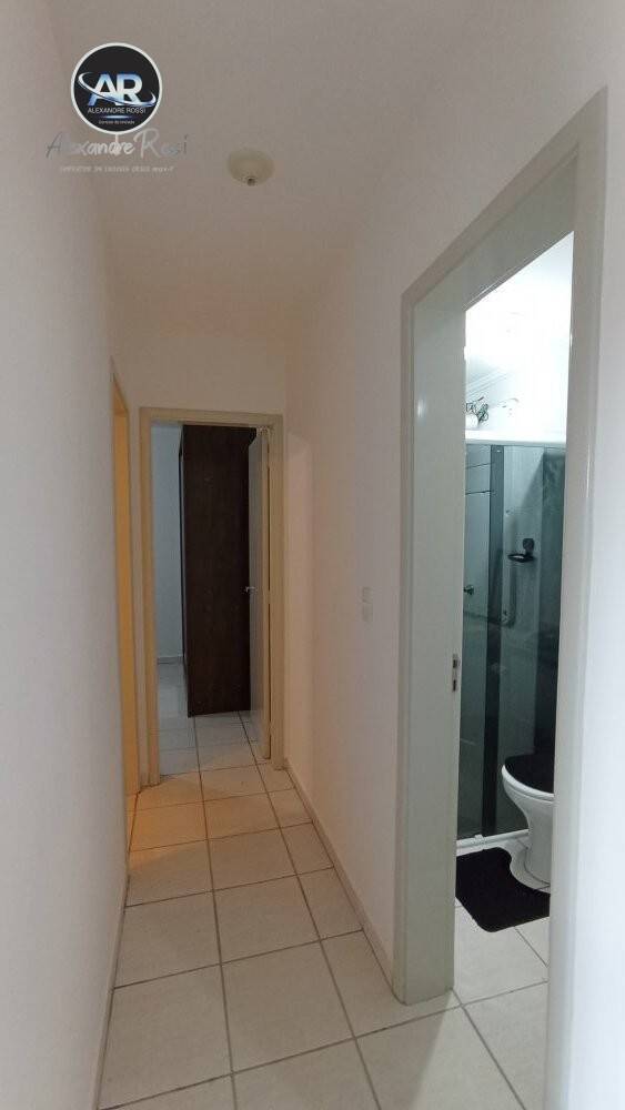 Apartamento à venda com 2 quartos, 62m² - Foto 11