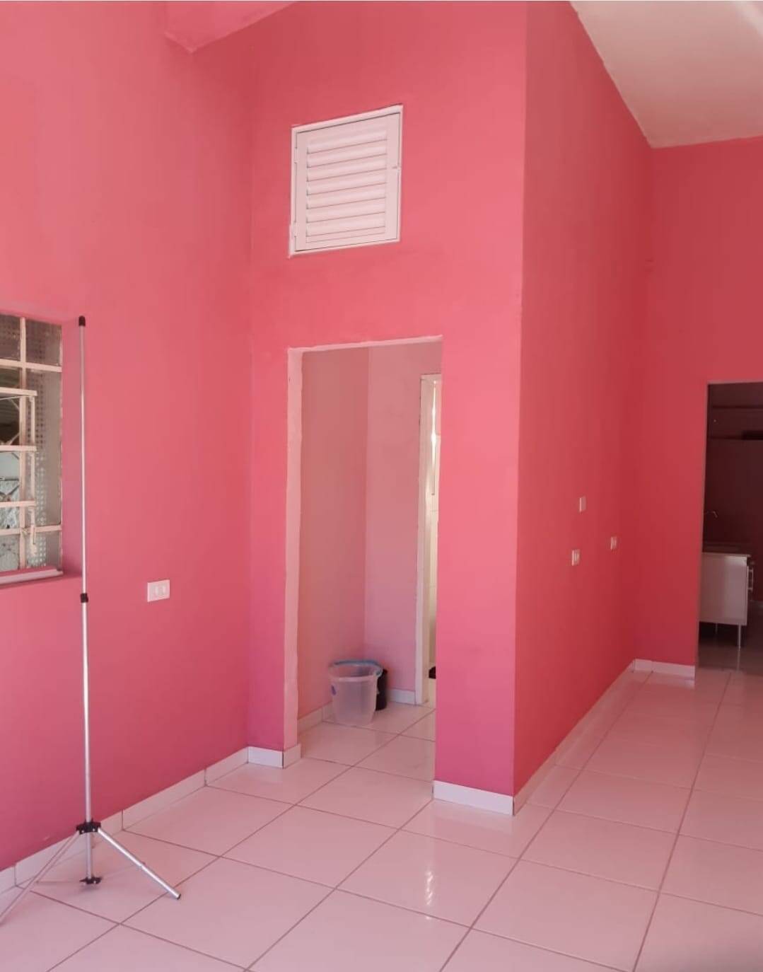 Casa à venda com 3 quartos, 100m² - Foto 5