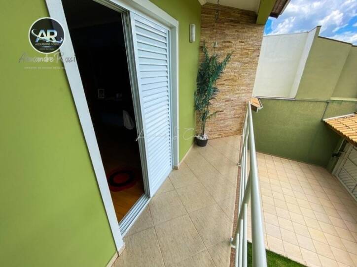 Casa à venda com 3 quartos, 250m² - Foto 17