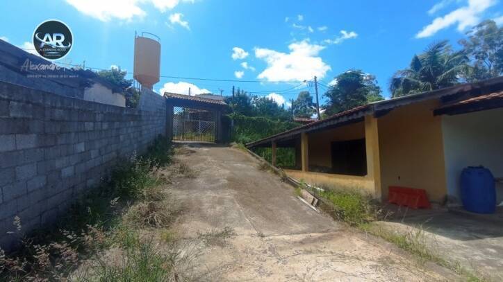 Fazenda à venda com 1 quarto, 210m² - Foto 16