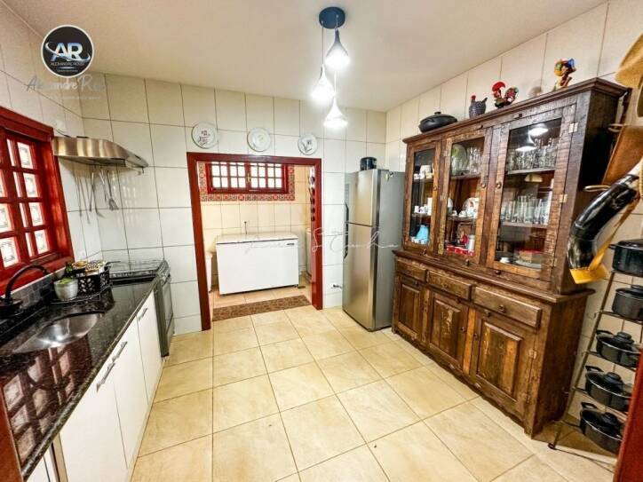 Fazenda à venda com 4 quartos, 1133m² - Foto 12