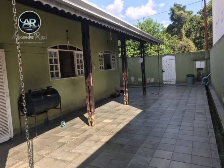 Casa à venda com 3 quartos, 450m² - Foto 17