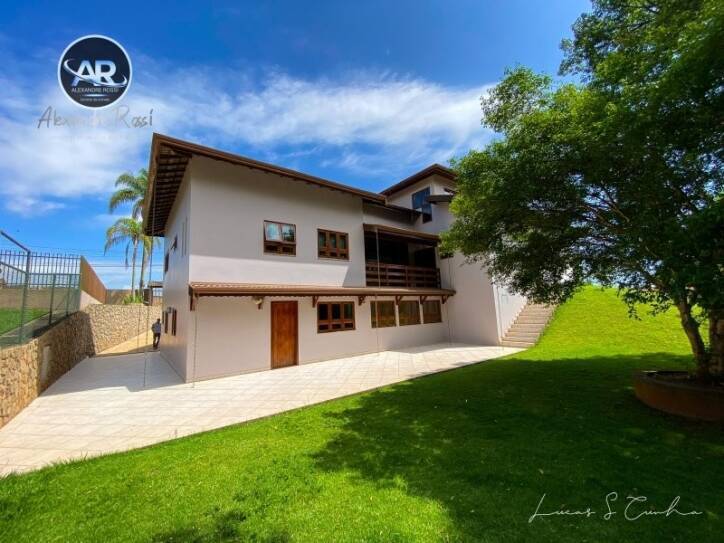 Fazenda à venda com 4 quartos, 2790m² - Foto 2