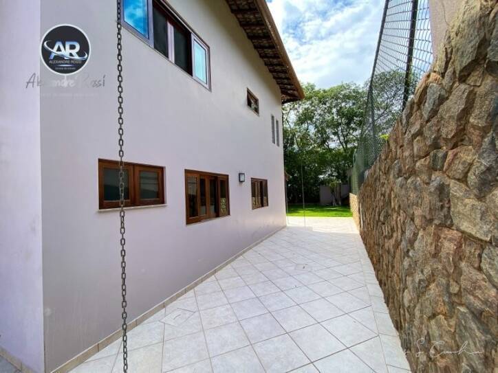 Fazenda à venda com 4 quartos, 2790m² - Foto 9