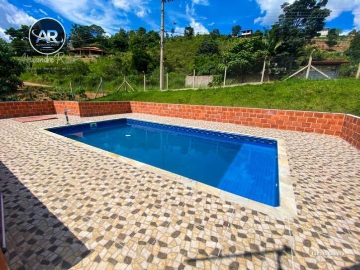 Fazenda à venda com 1 quarto, 1000m² - Foto 1