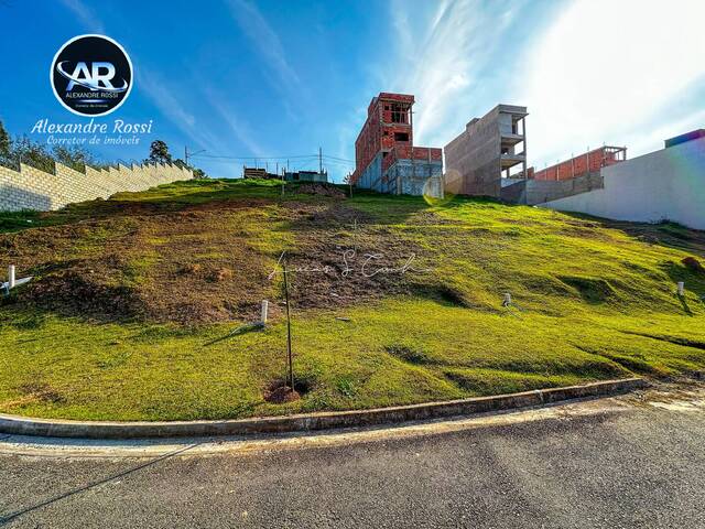 Terreno para Venda em Santana de Parnaíba - 4