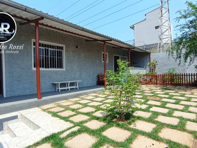 Casa para Venda em Várzea Paulista - 4