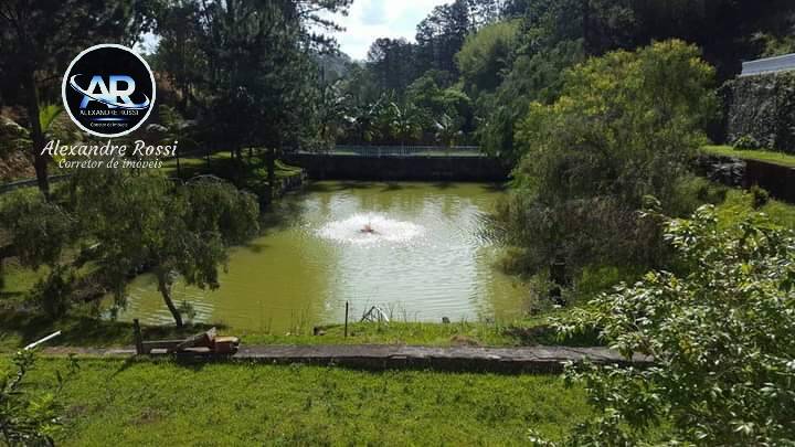 Fazenda à venda com 8 quartos, 750m² - Foto 3