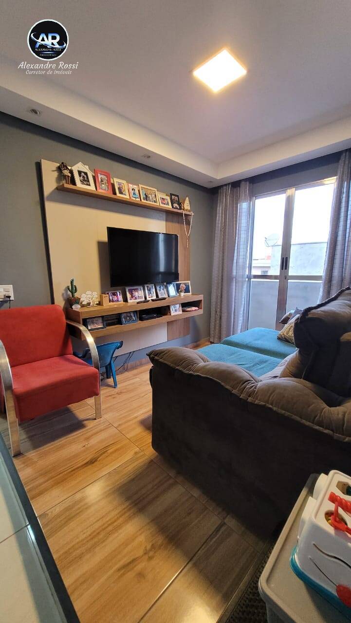 Casa à venda com 1 quarto, 125m² - Foto 2