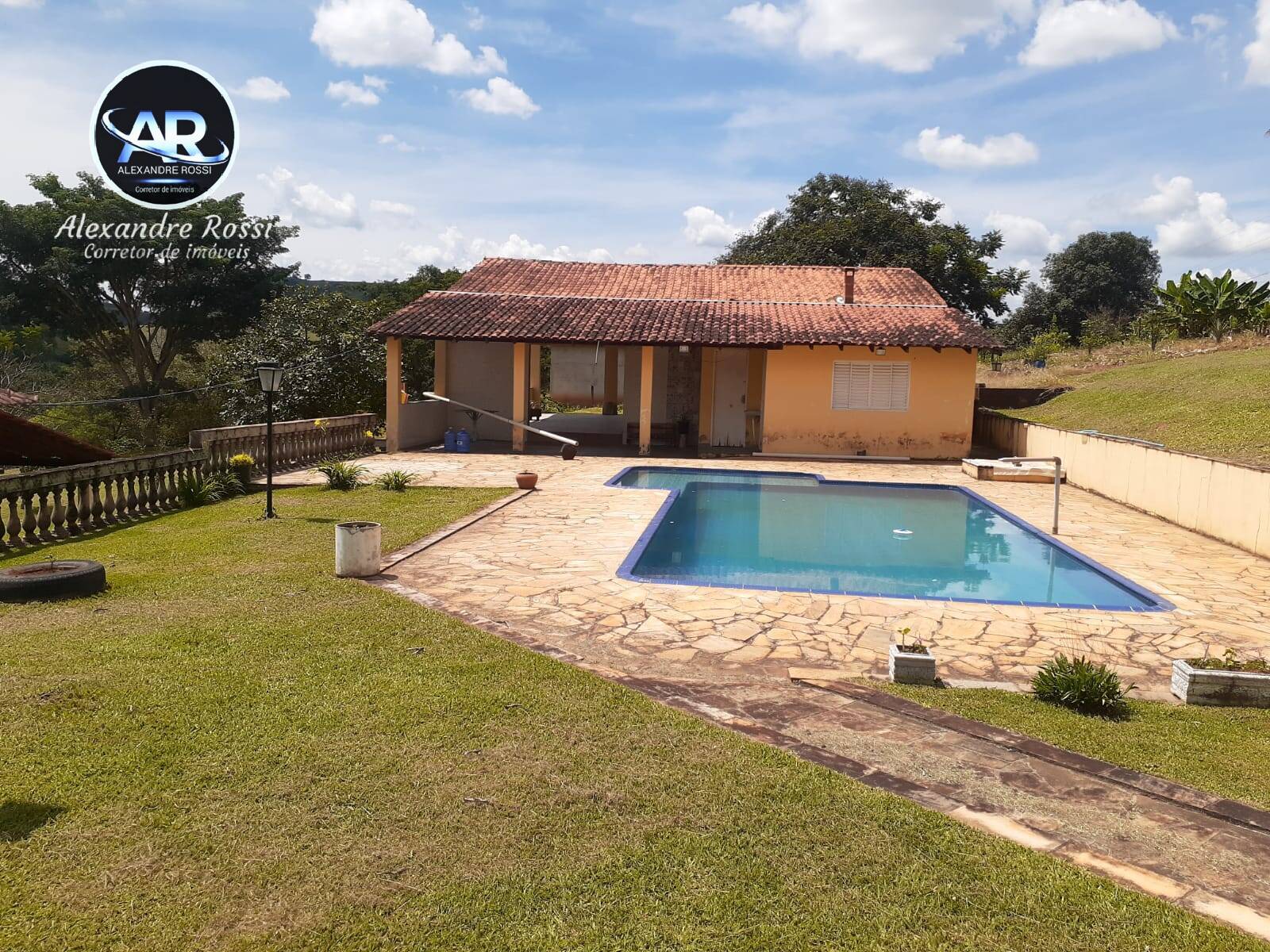 Fazenda à venda com 3 quartos, 400m² - Foto 4