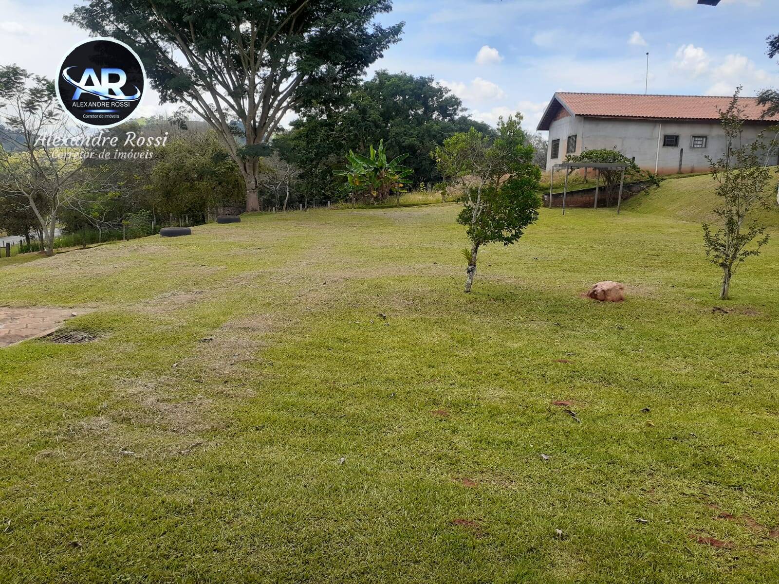 Fazenda à venda com 3 quartos, 400m² - Foto 26