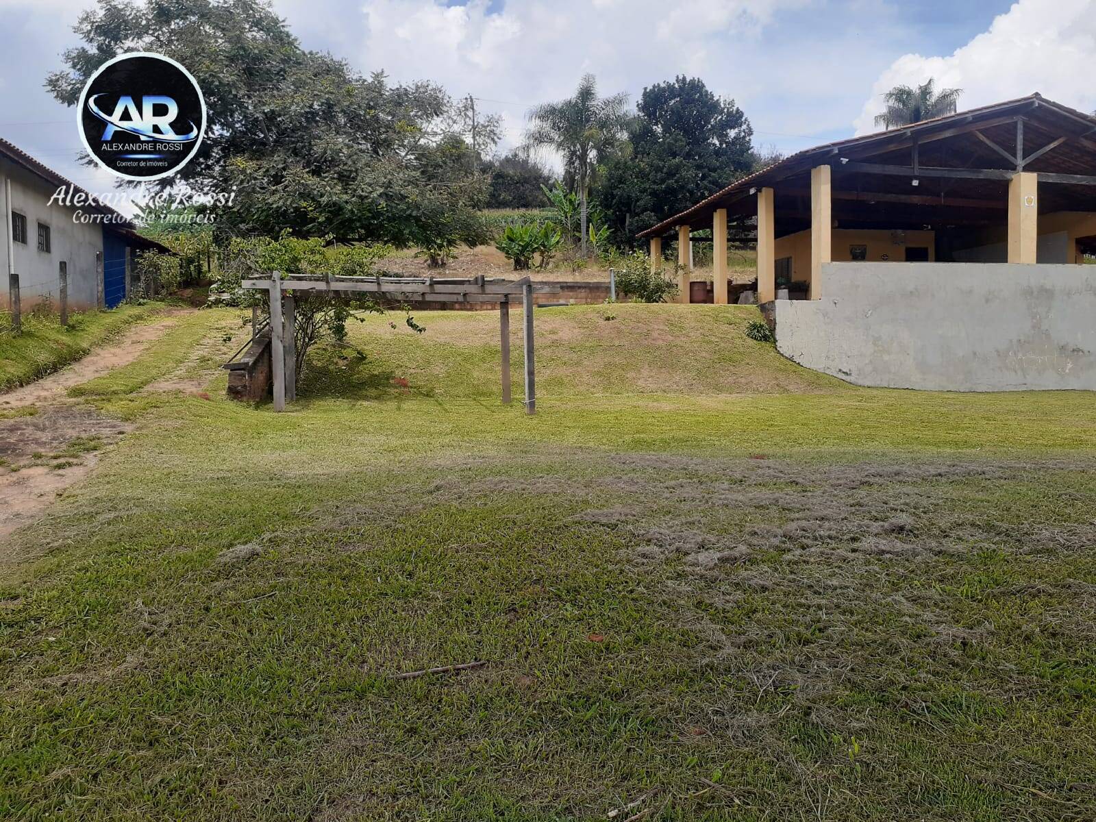 Fazenda à venda com 3 quartos, 400m² - Foto 29