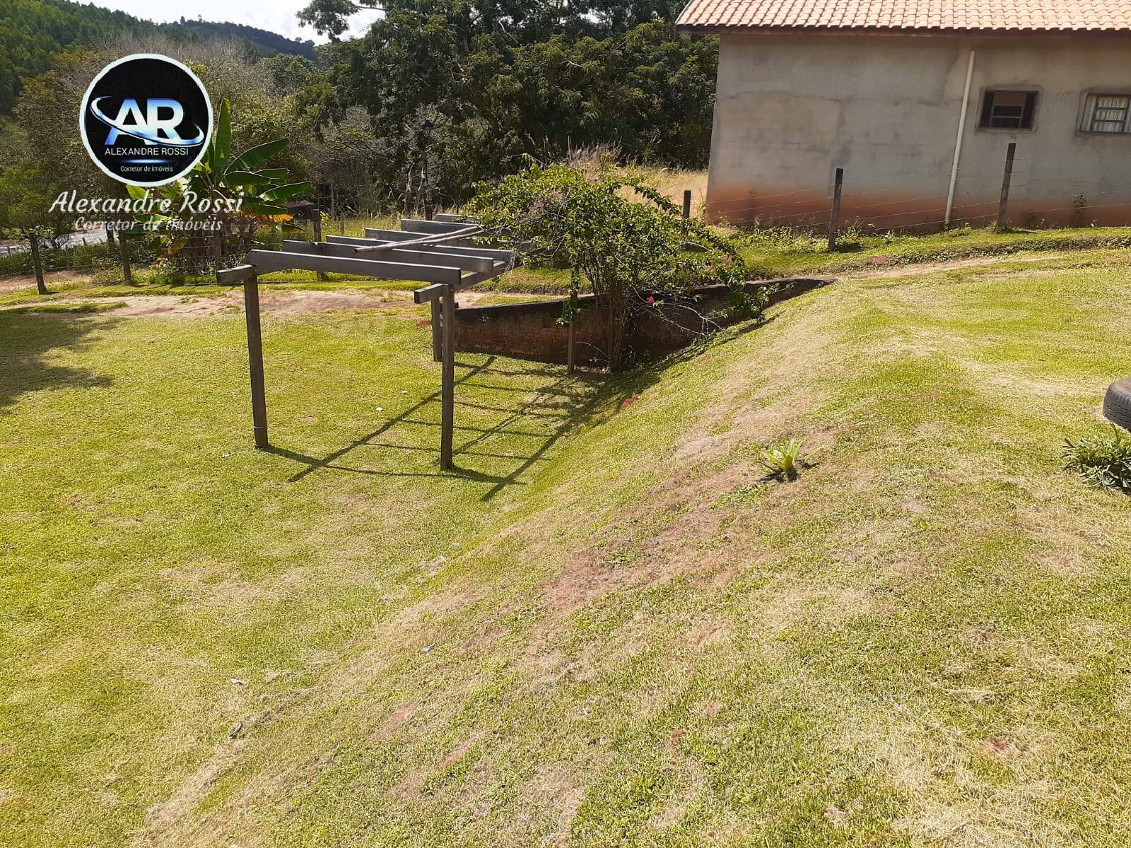 Fazenda à venda com 3 quartos, 400m² - Foto 30