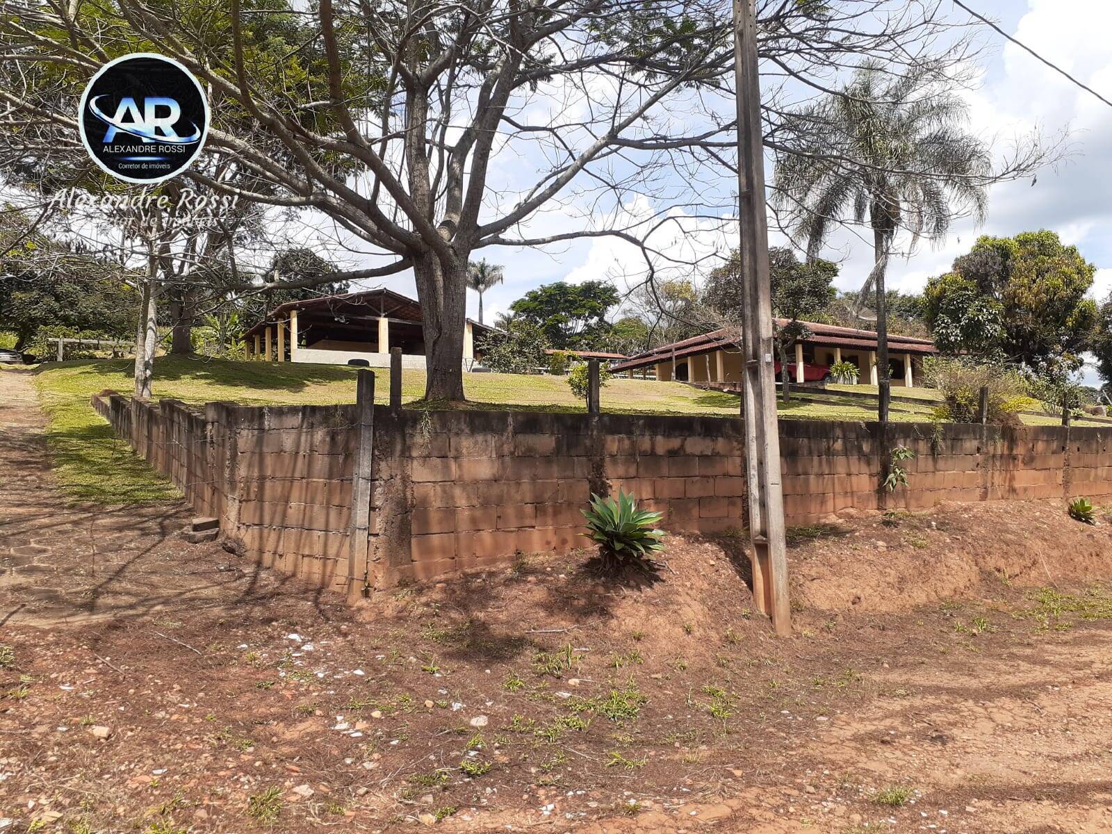 Fazenda à venda com 3 quartos, 400m² - Foto 40