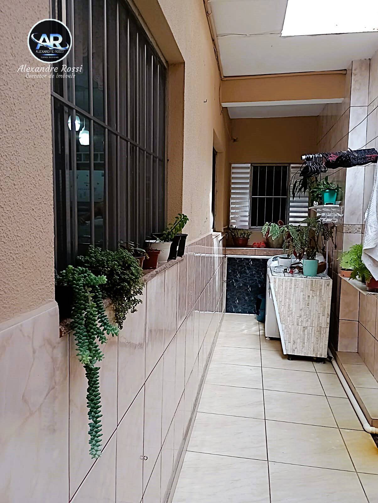 Casa à venda com 3 quartos, 220m² - Foto 17