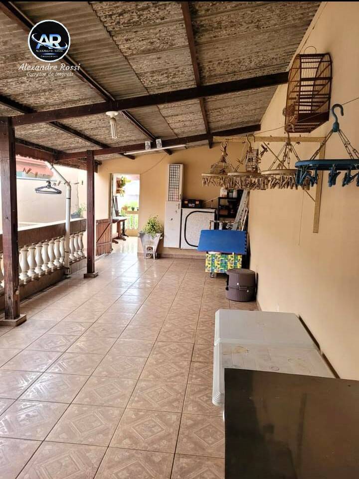 Casa à venda com 3 quartos, 220m² - Foto 20