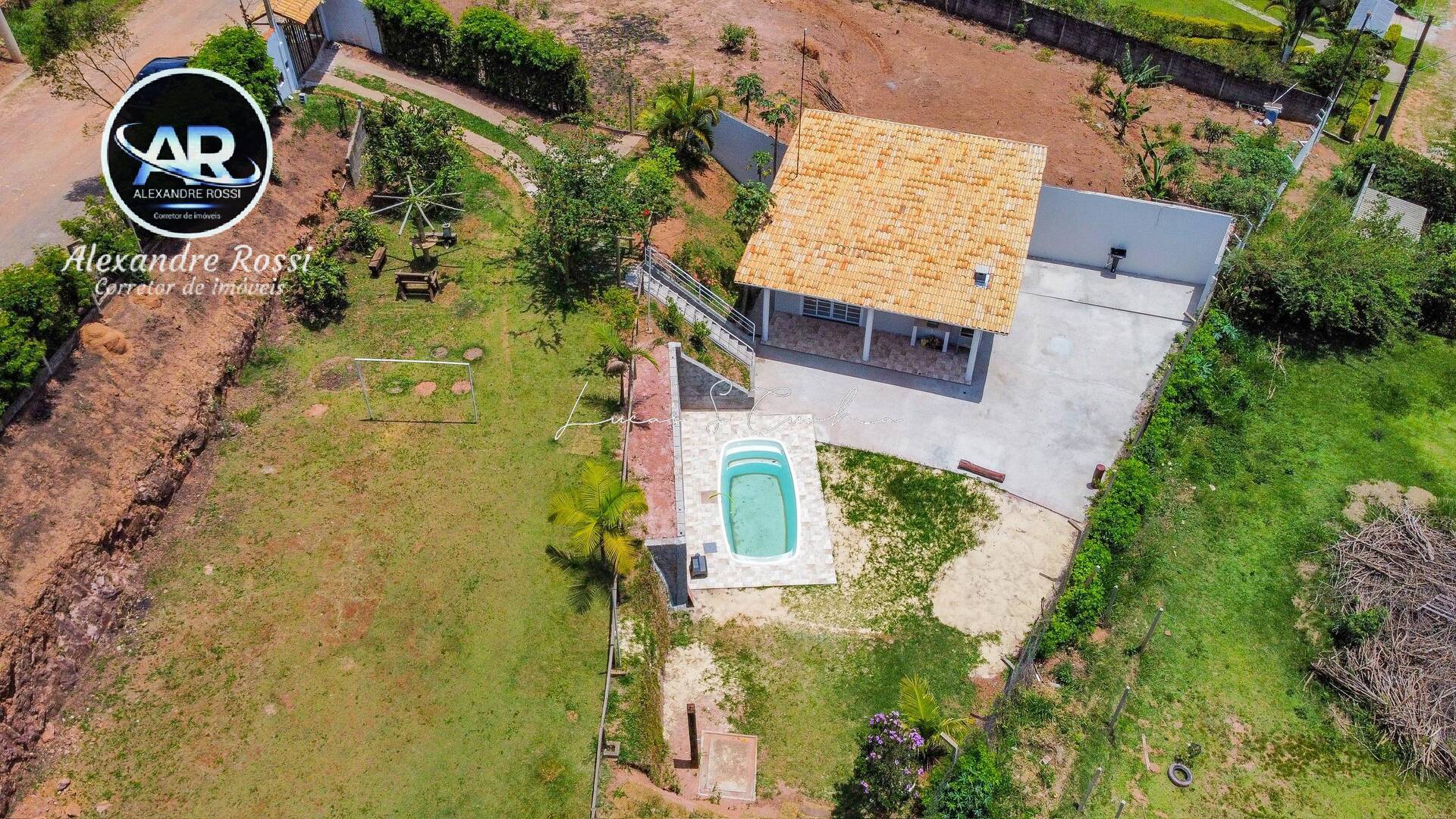 Fazenda à venda com 2 quartos, 63m² - Foto 2