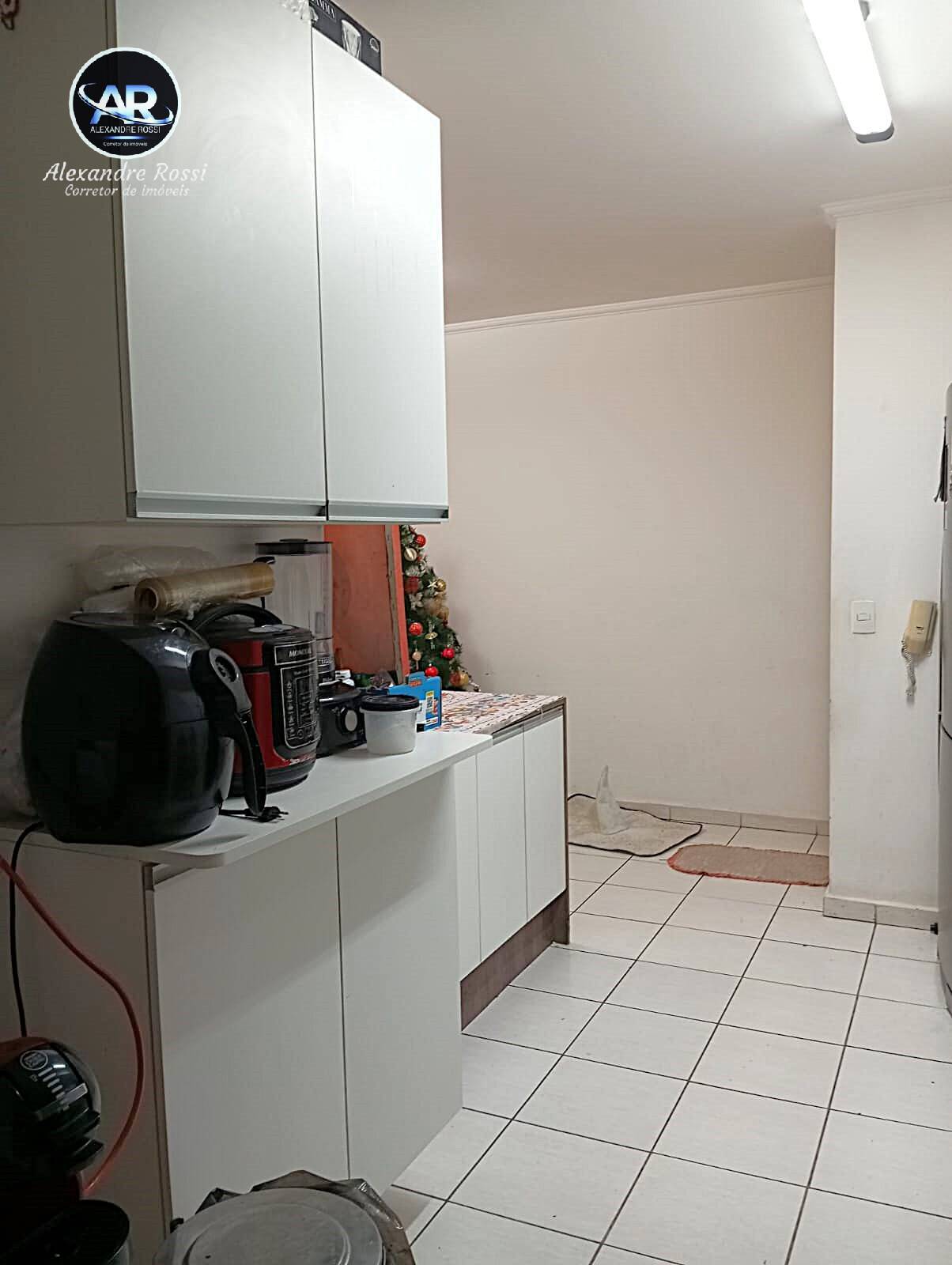 Apartamento à venda com 2 quartos, 64m² - Foto 4