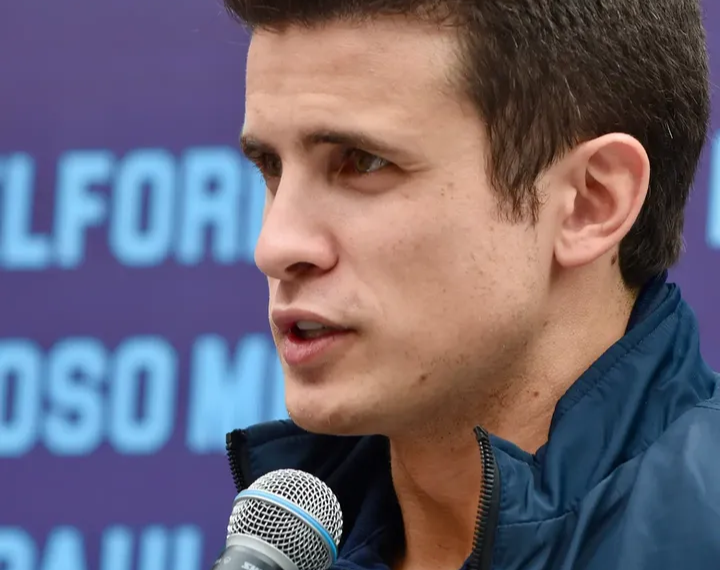 André Marinho ironiza ausência de Eduardo Paes em debate da Band e critica saúde pública no Rio